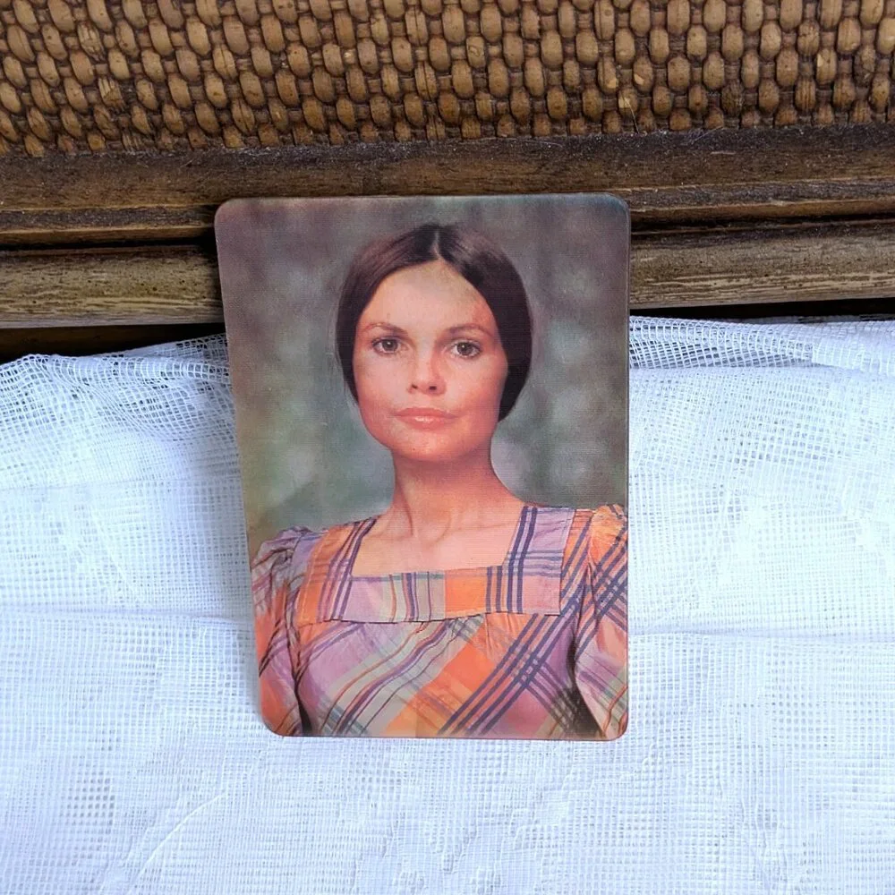 Soviet USSR 3D Stereo Lenticular Pocket Calendar Czech Yablonex Bijutery 1975